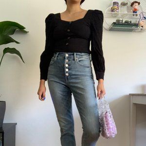 Black long sleeves puffy shoulders